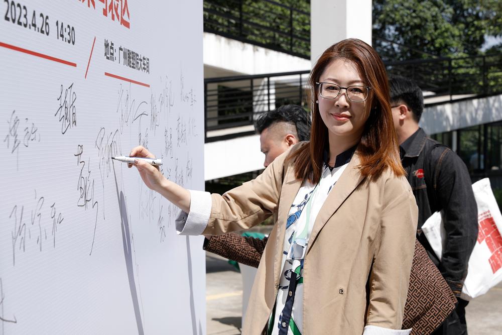 25c04d8de9bd4aadb24ac23760b3a89f.jpg 25c04d8de9bd4aadb24ac23760b3a89f.jpg